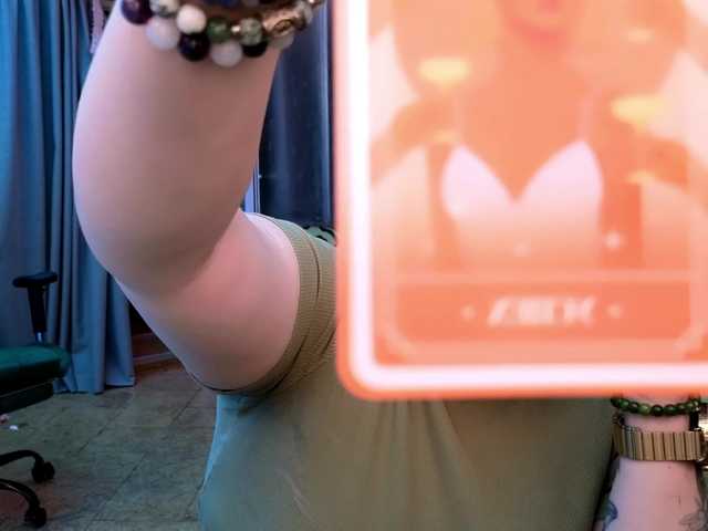 CatherineClaire live cam on BongaCams
