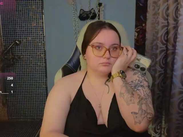 CatherineClaire live cam on BongaCams