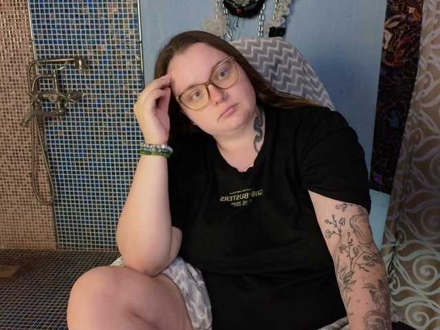 CatherineClaire live cam on BongaCams