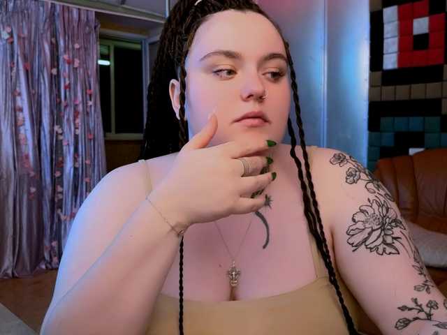 CatherineClaire live cam on BongaCams