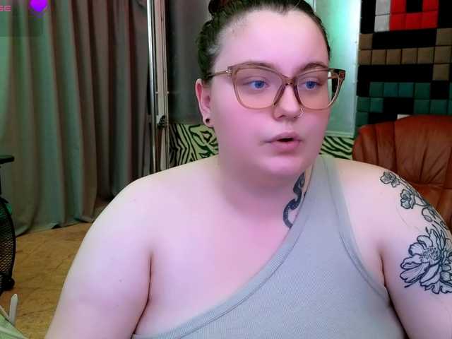CatherineClaire live cam on BongaCams