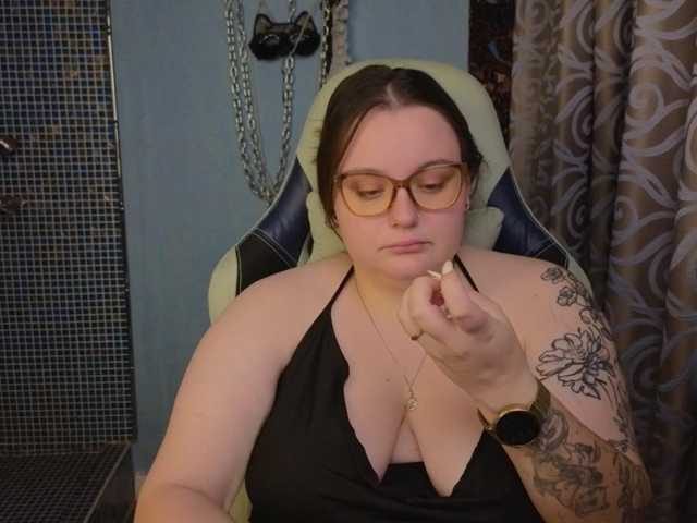 CatherineClaire live cam on BongaCams