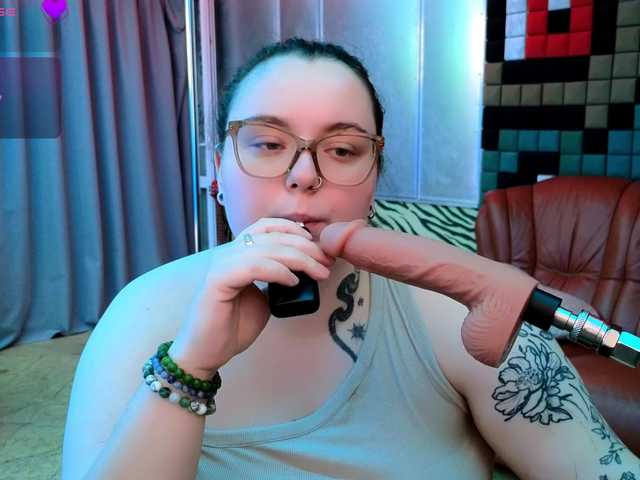 CatherineClaire live cam on BongaCams
