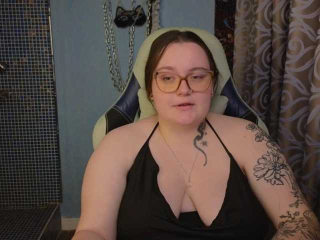 CatherineClaire live cam on BongaCams