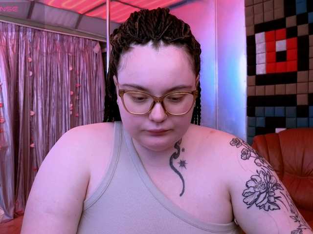 CatherineClaire live cam on BongaCams