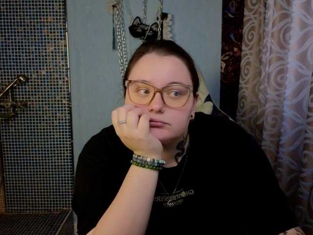 CatherineClaire live cam preview