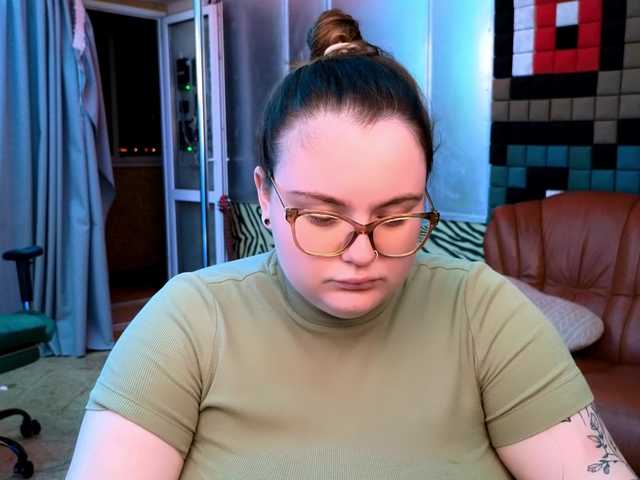 CatherineClaire live cam on BongaCams
