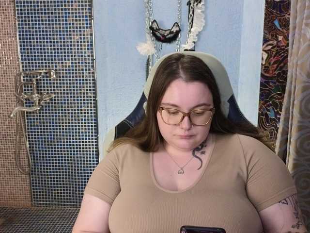 CatherineClaire live cam on BongaCams