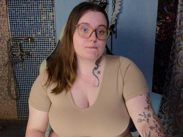 CatherineClaire live cam on BongaCams