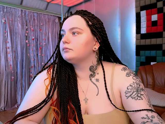 CatherineClaire live cam on BongaCams