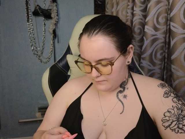 CatherineClaire live cam on BongaCams