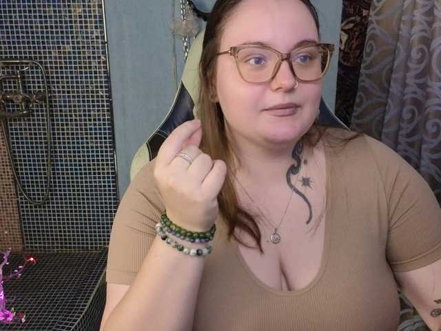 CatherineClaire live cam on BongaCams