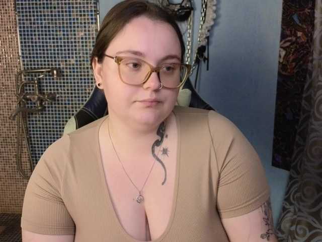 CatherineClaire live cam on BongaCams