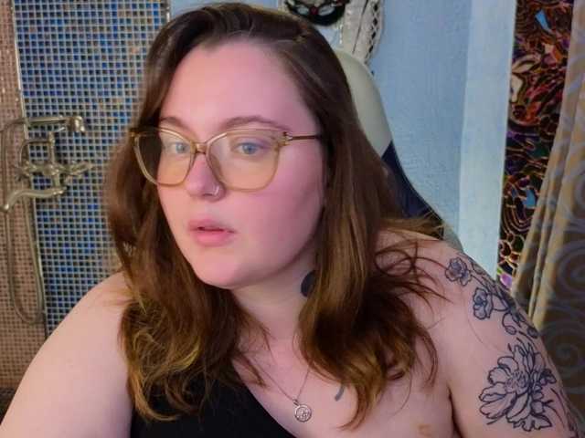 CatherineClaire live cam on BongaCams