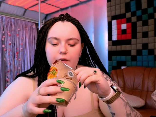 CatherineClaire live cam on BongaCams