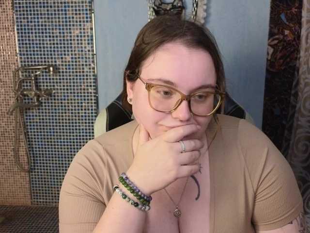 CatherineClaire live cam on BongaCams