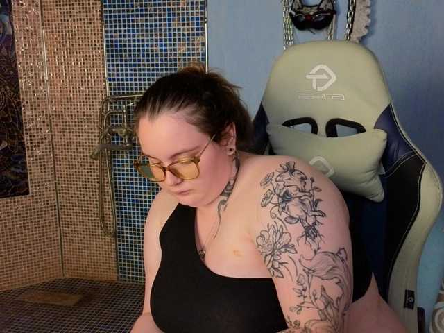 CatherineClaire live cam on BongaCams