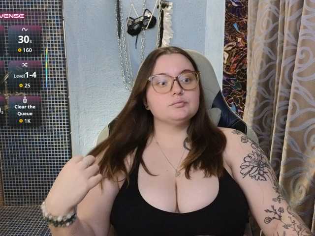 CatherineClaire live cam on BongaCams