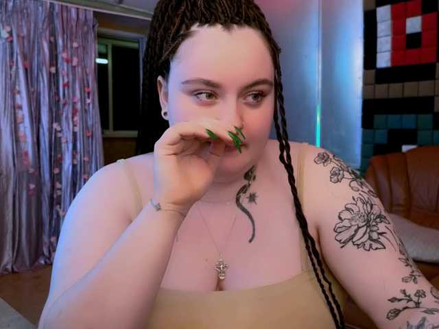 CatherineClaire live cam on BongaCams