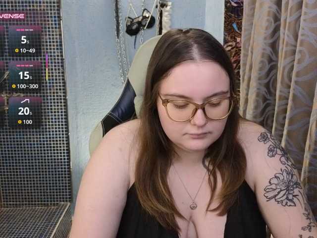 CatherineClaire live cam on BongaCams