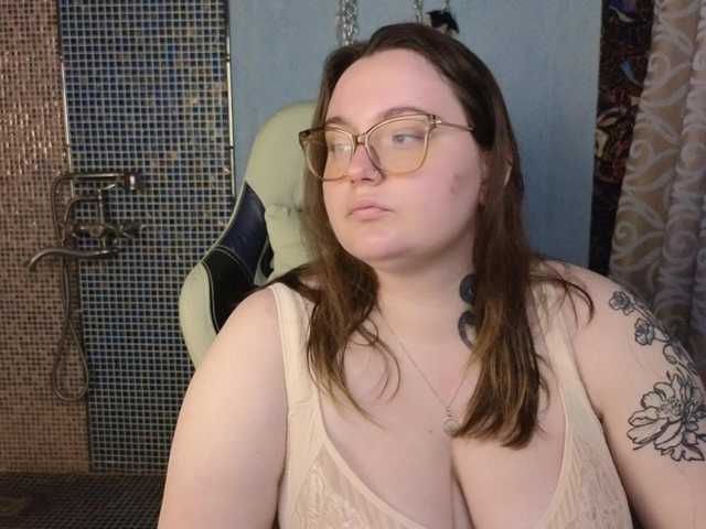 CatherineClaire live cam on BongaCams