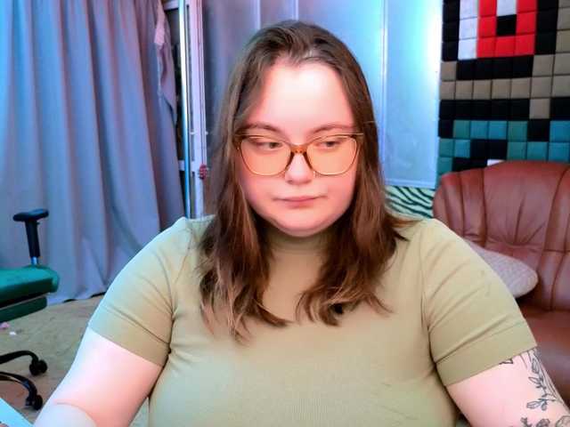CatherineClaire live cam on BongaCams