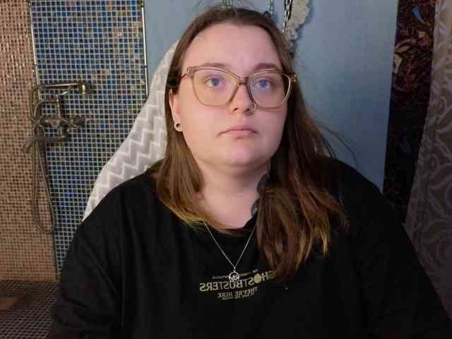 catherineclaire's live room