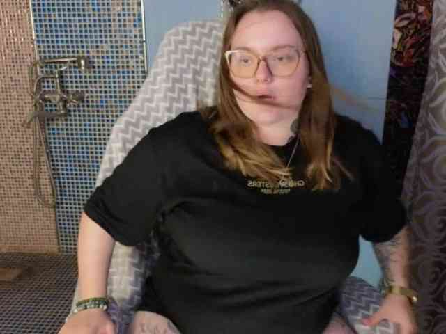catherineclaire's live room