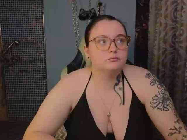 CatherineClaire webcam