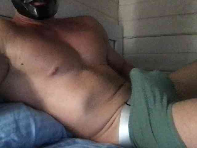 Romeo-17sm Sex Cam Show