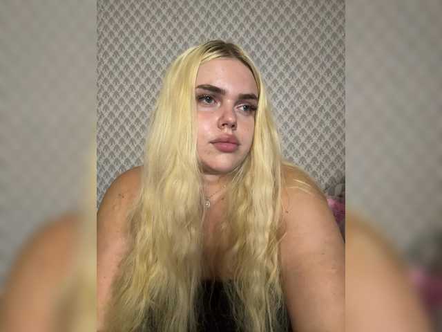 VXETU live webcam show
