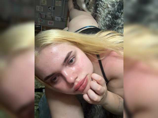 VXETU live cam on BongaCams