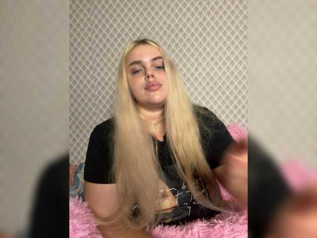 VXETU live cam on BongaCams