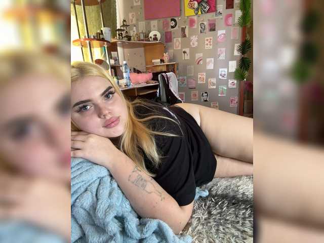 VXETU live cam on BongaCams