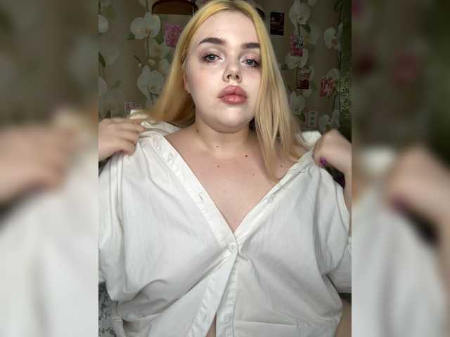 VXETU's BongaCams show and profile