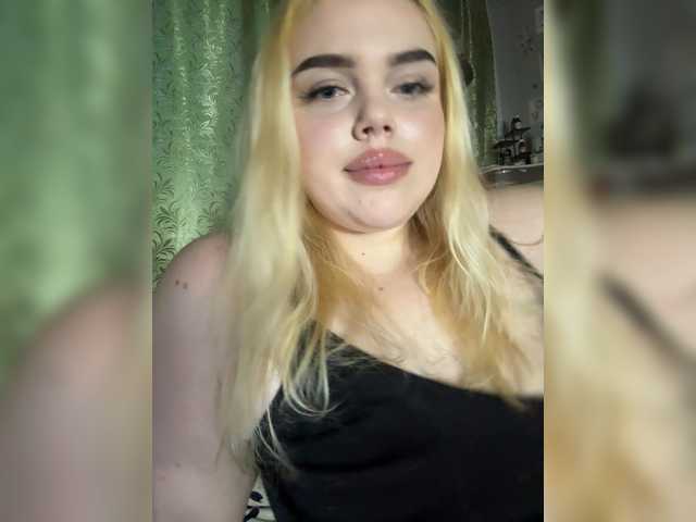 VXETU live cam on BongaCams
