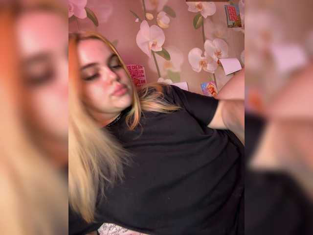 VXETU live cam