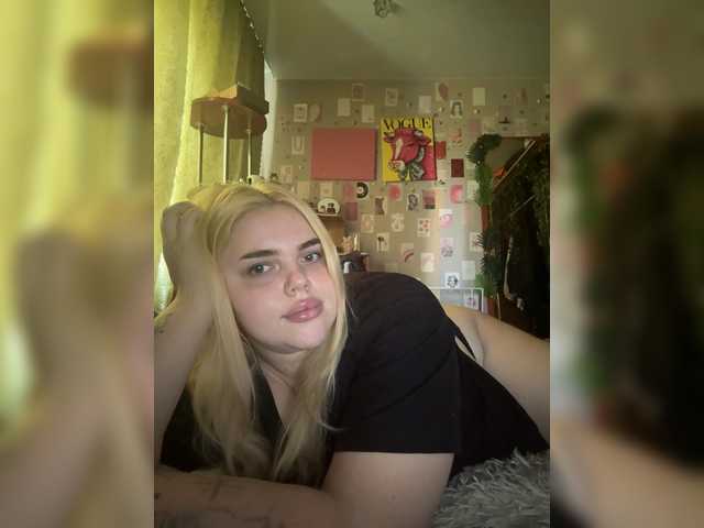 VXETU live cam on BongaCams