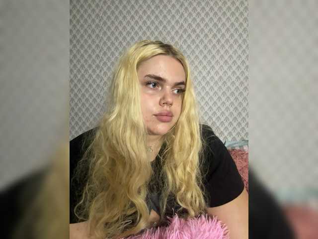 VXETU live webcam show