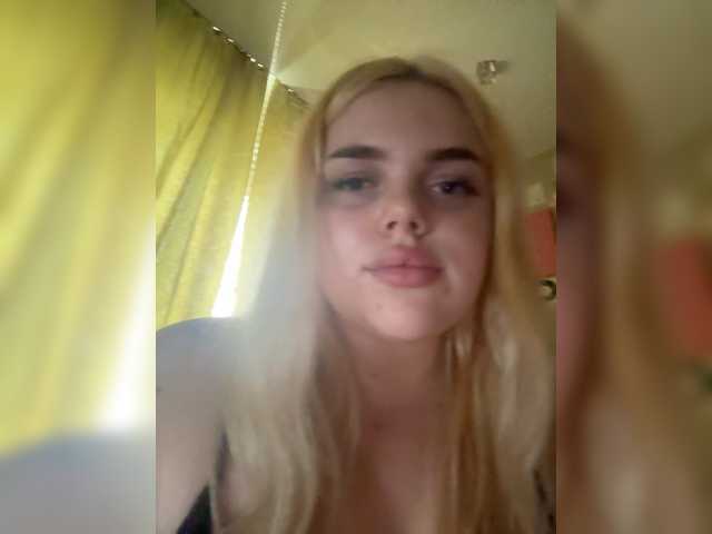 VXETU live cam on BongaCams