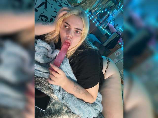 VXETU live cam on BongaCams
