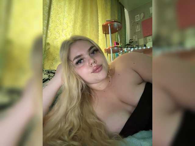 VXETU live cam on BongaCams