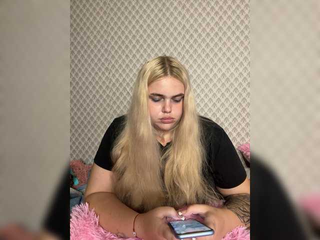 VXETU live cam on BongaCams