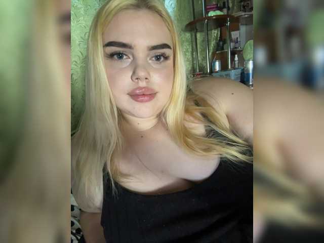 VXETU live cam on BongaCams