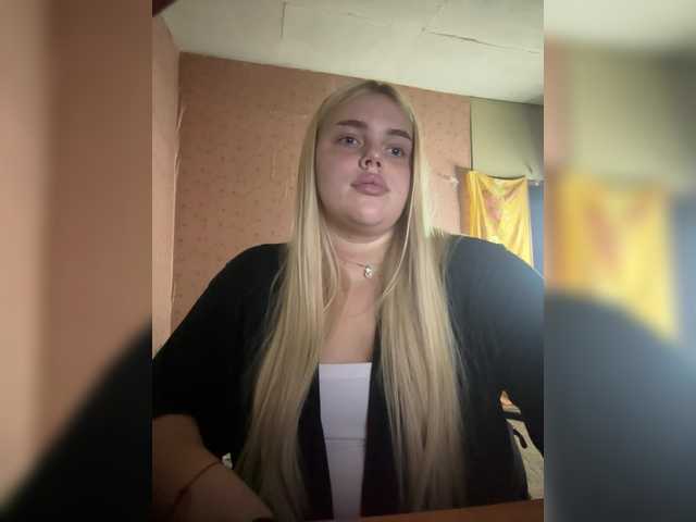 VXETU live cam on BongaCams