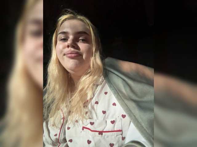 VXETU's BongaCams show and profile