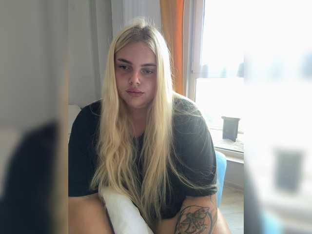 VXETU live cam on BongaCams