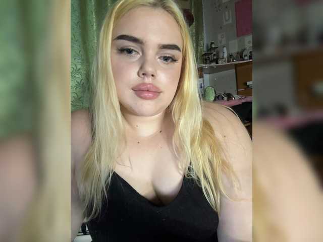 VXETU live cam on BongaCams