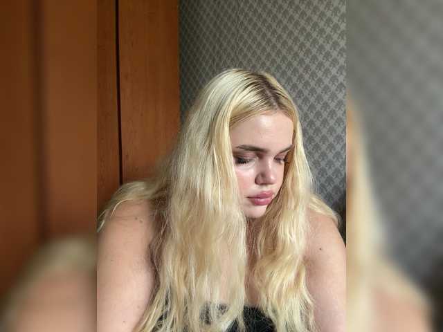 VXETU live webcam show