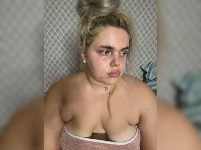 VXETU live webcam show